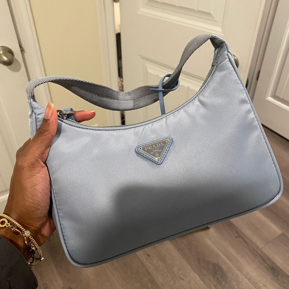 Re-Nylon Prada Re-Edition 2000 bag - Picture 2 of 3